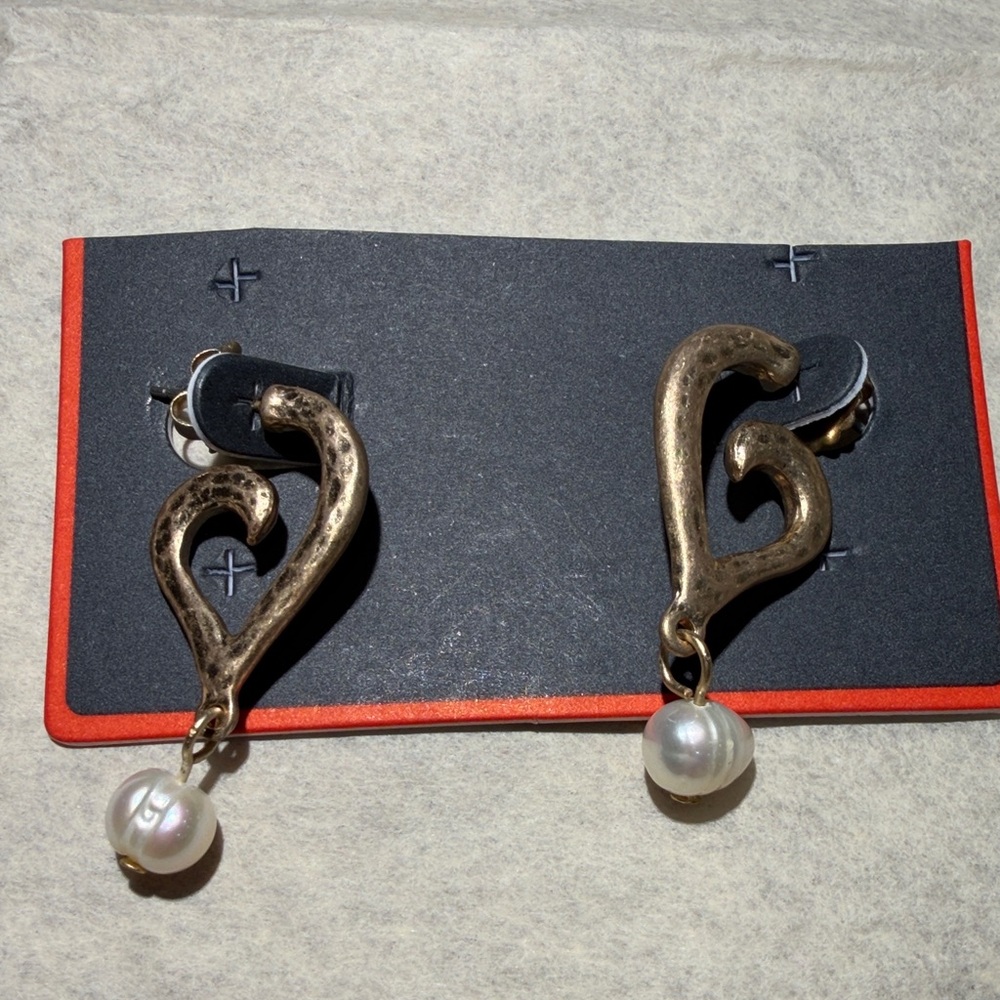 Gold Heart Drop Earrings with Pearls